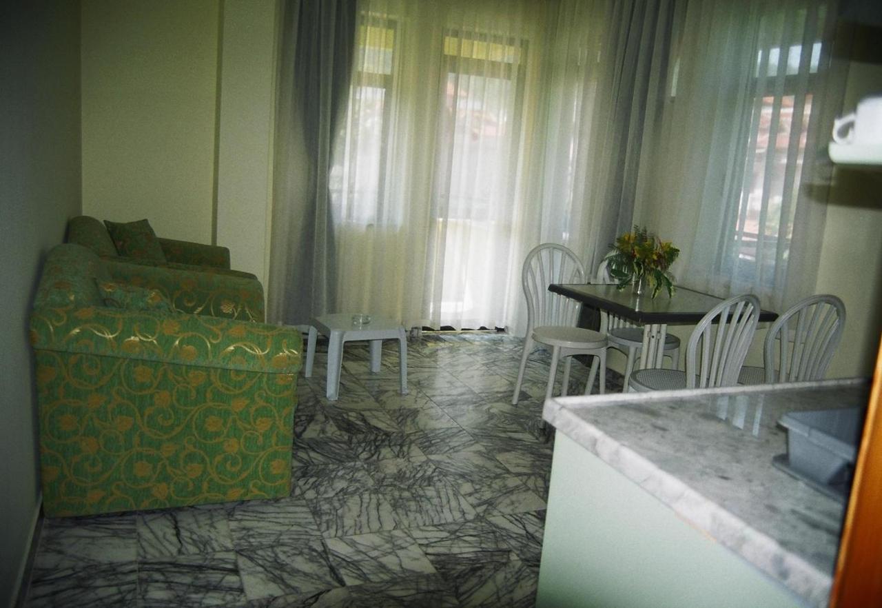 Oezay Apart Otel Мугла Экстерьер фото
